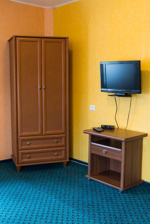 Runmis Hotel 2*